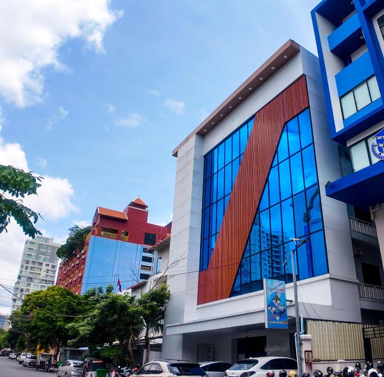 DLSD Hotel, Phnompenh