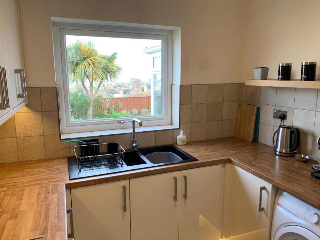 Paignton View (Self-Catering House) photo 5