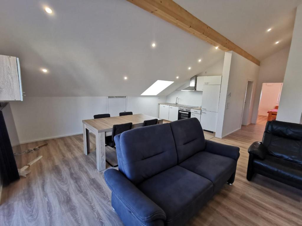 Golden Nest, Ehingen