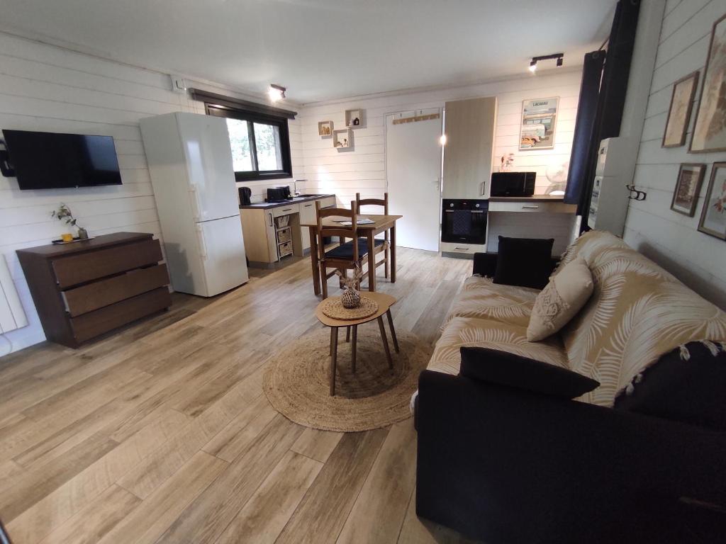 Studio Nature & Calme, Lac et Forêt à Pied, Lacanau