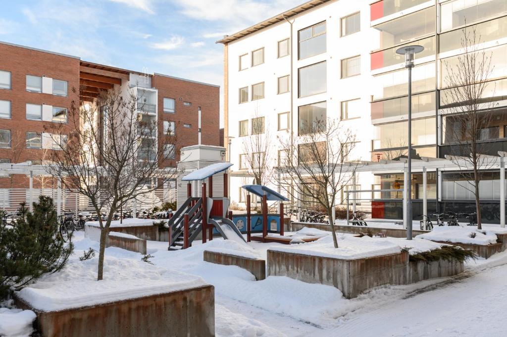 Ilmarinkadun iloinen, Oulu