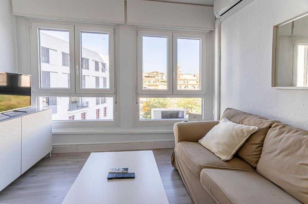 Heart of Town Apartment - 5