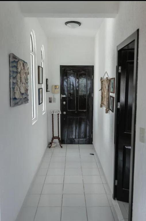 Cozy studios, walking distance to the beach - 5
