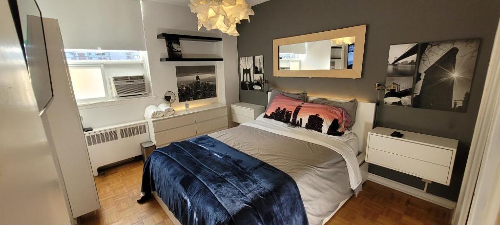 Medium size room for 2, Toronto