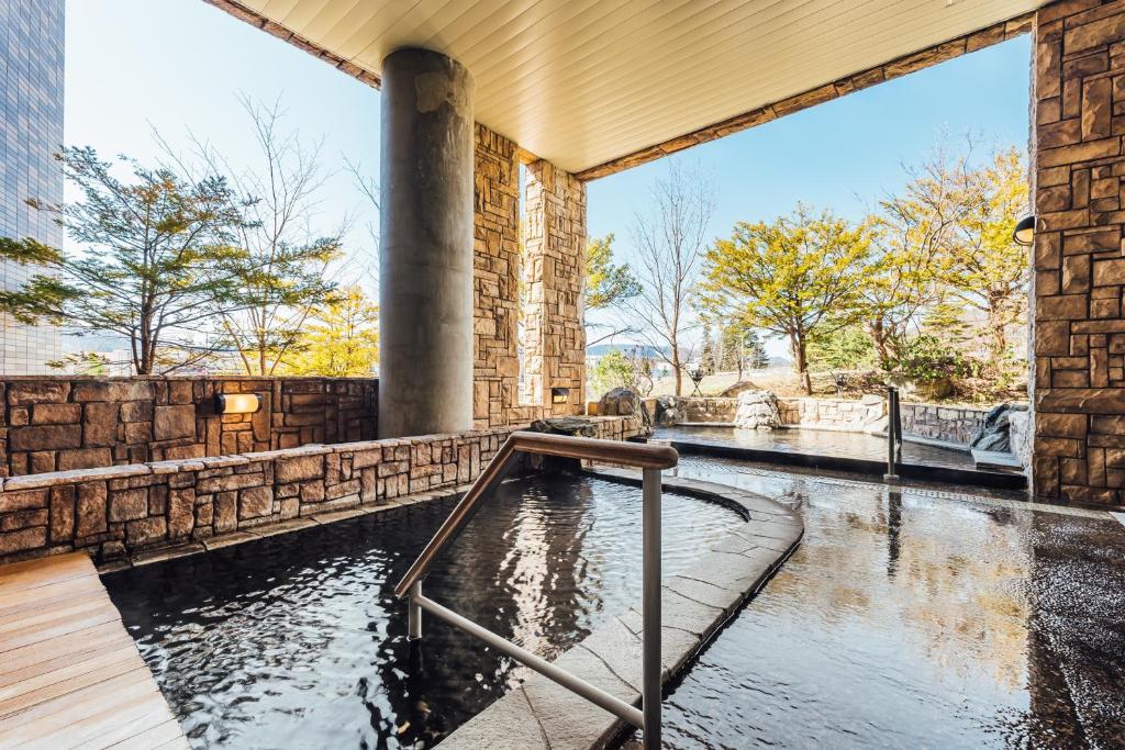 溫根湯溫泉美肌之湯宿大江本家 (Onneyu Onsen Ryokan Oe Honke)