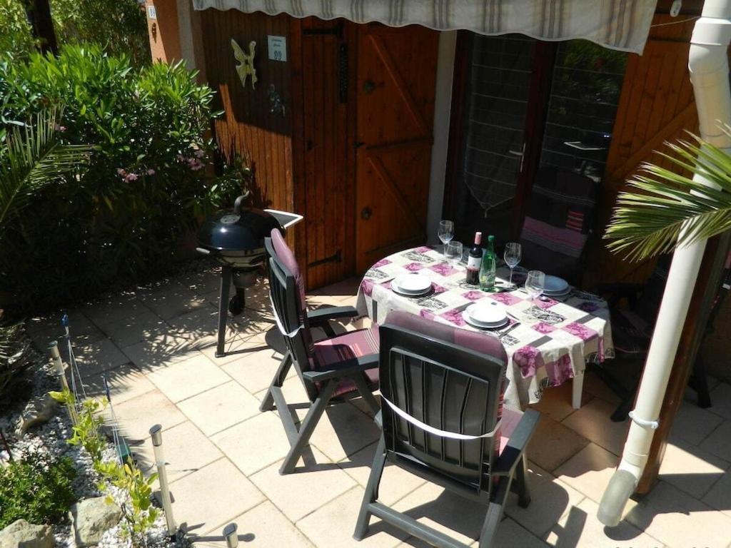 Holiday home in Gruissan with swimming pool - 2
