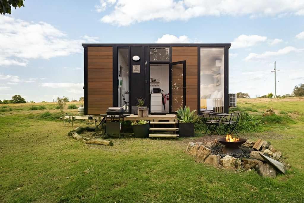 Sunset Retreat by Tiny Away, Nanango