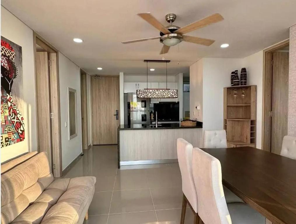 Exclusivo apartamento, vista al mar, amplio y muy fresco Morros Cartagena - 5