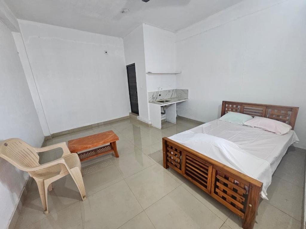 Kuniya Arcade Stay, Kasaragod