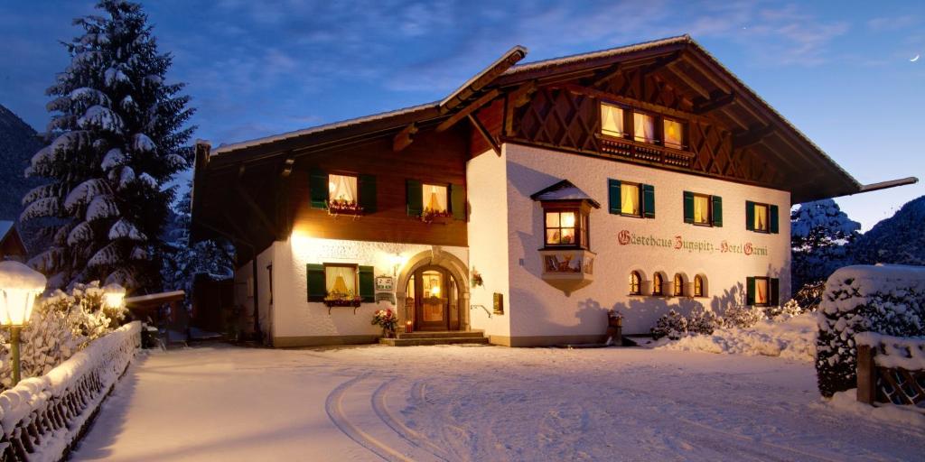 Hotel Garni Zugspitz Hotel Garni Zugspitz