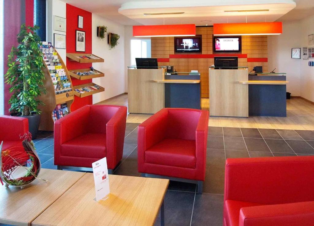 ibis Bulle - La Gruyère Swiss Bike Hotel, Bulle