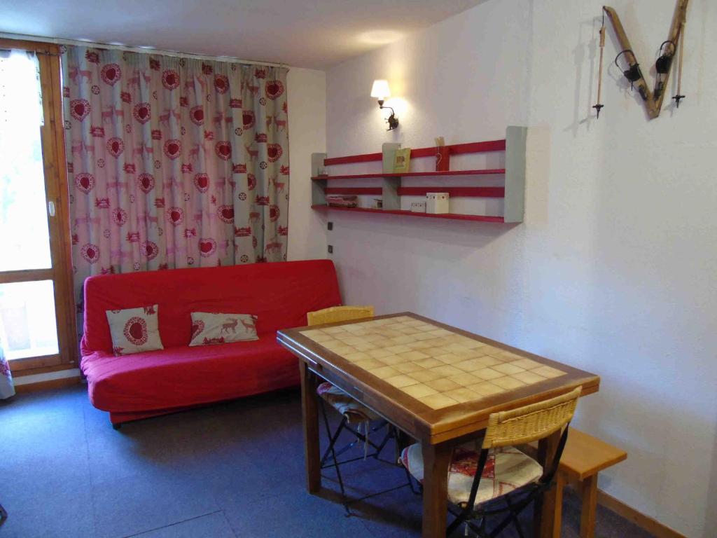 Studio cabine près télécabine, wifi, parking, 4 pers - FR-1-561-68 - 3
