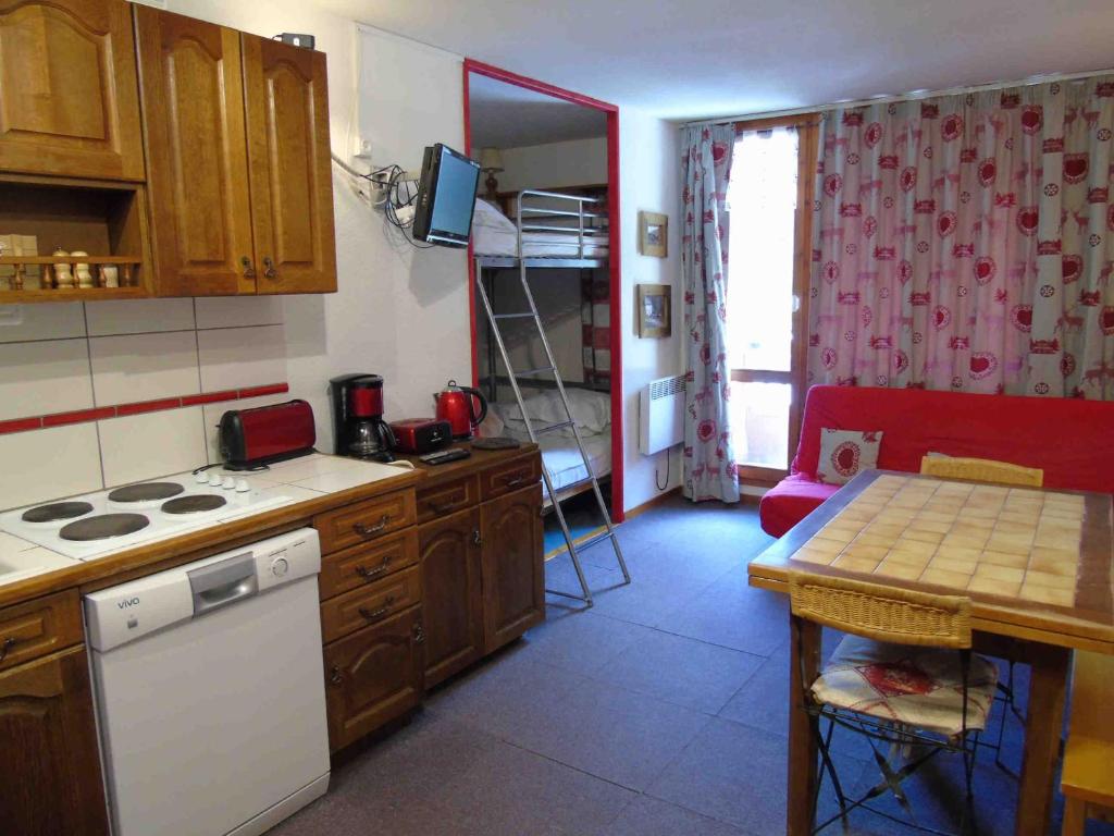 Studio cabine près télécabine, wifi, parking, 4 pers - FR-1-561-68 - 5