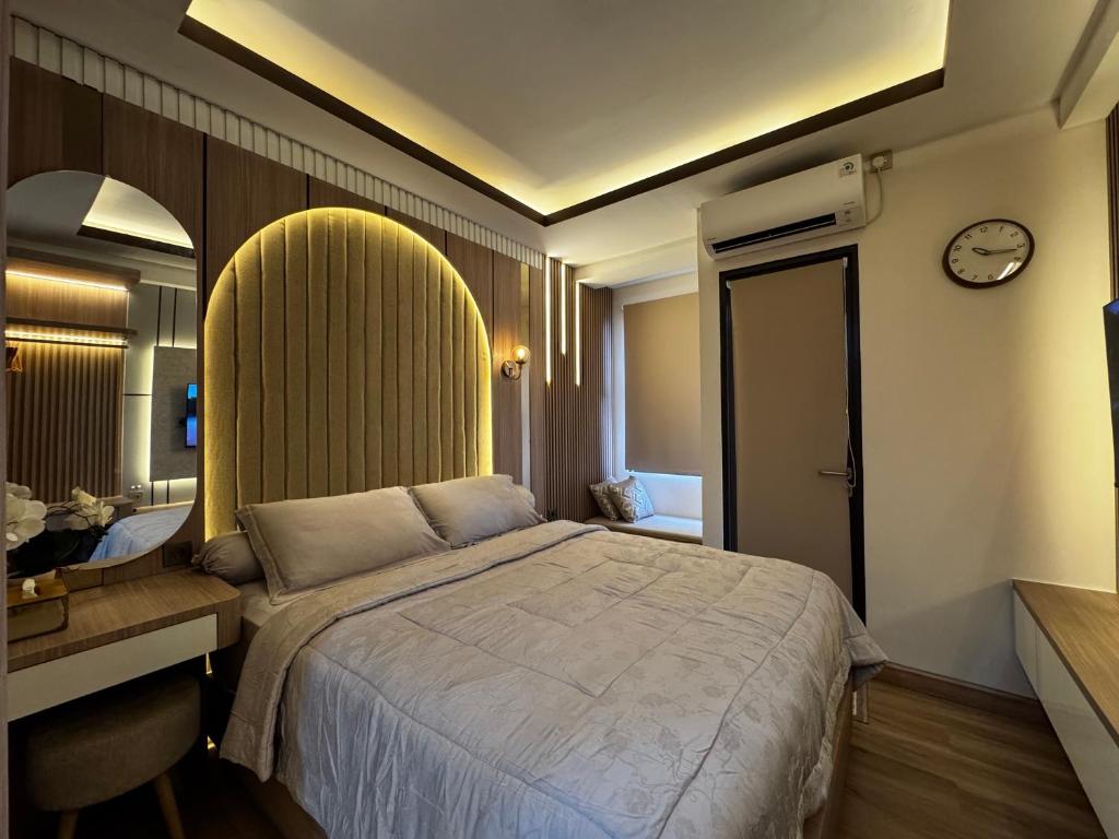 Apartement Transpark Cibubur by Raya Property with Pool View & Netflix 2, Kalimanggis