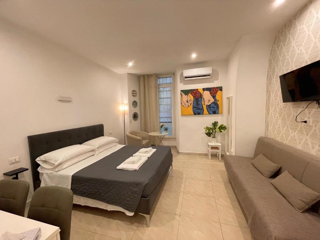 THE ROOM 115, Roma