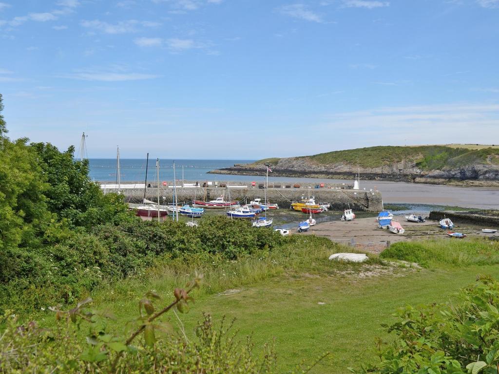 Quay Side, Cemaes Bay