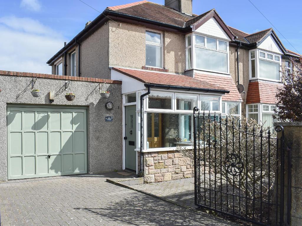 Och Moo At Number 47, Seahouses