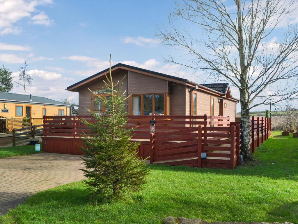 Floki's Lodge, Felton