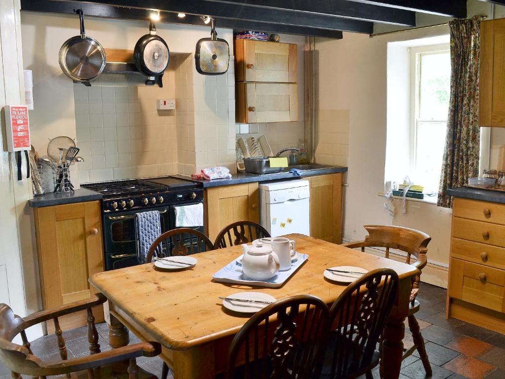 Rwgan, Blaencelyn (near Llangrannog), Ceredigion photo 4