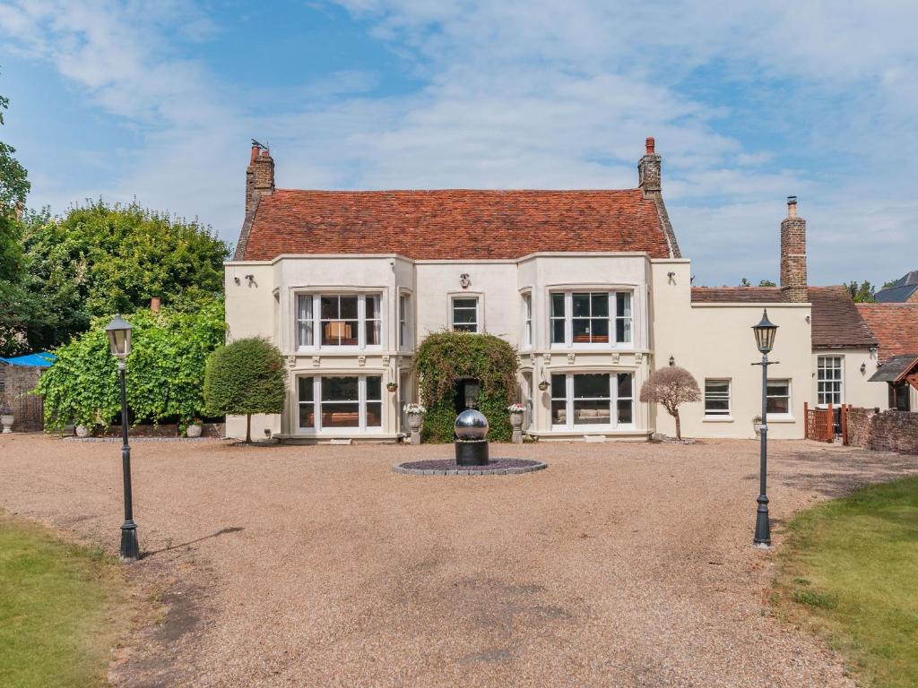 Questeds, Westgate on Sea