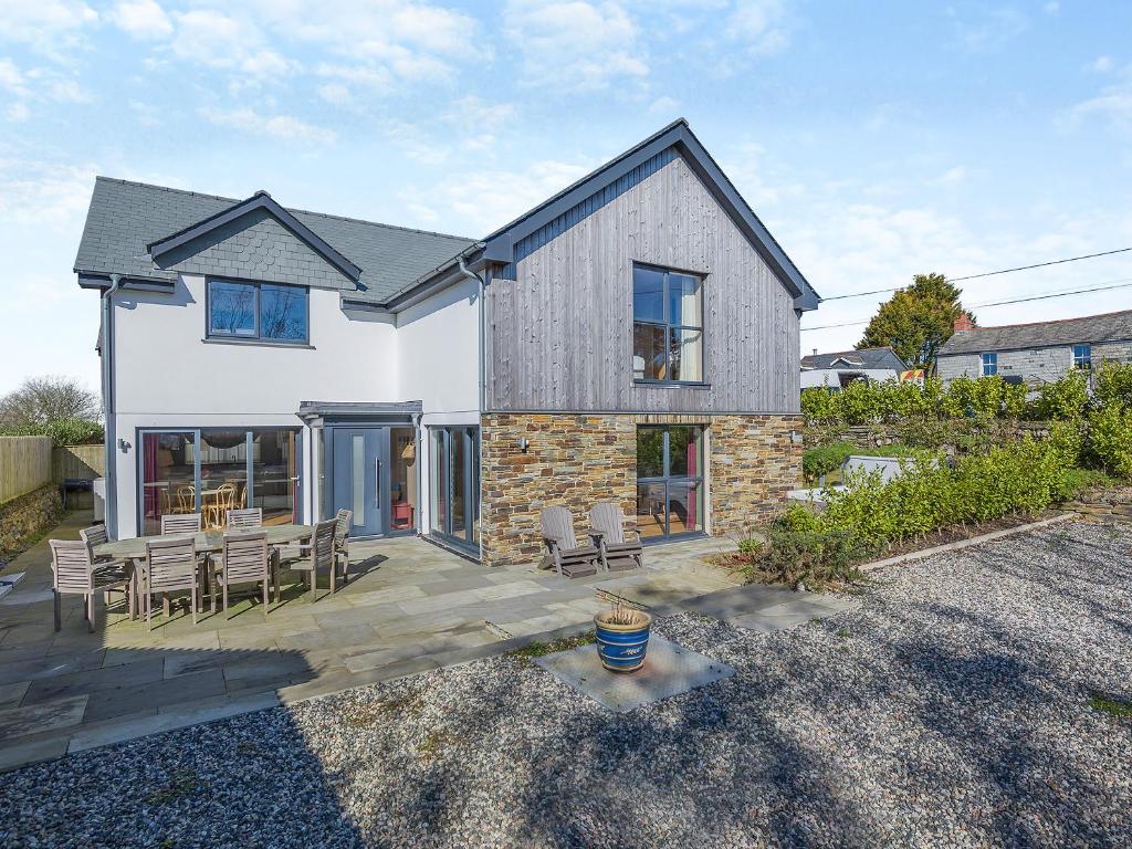 Gwithian House, Port Isaac