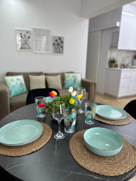 Trinity Getaway, Paralimni