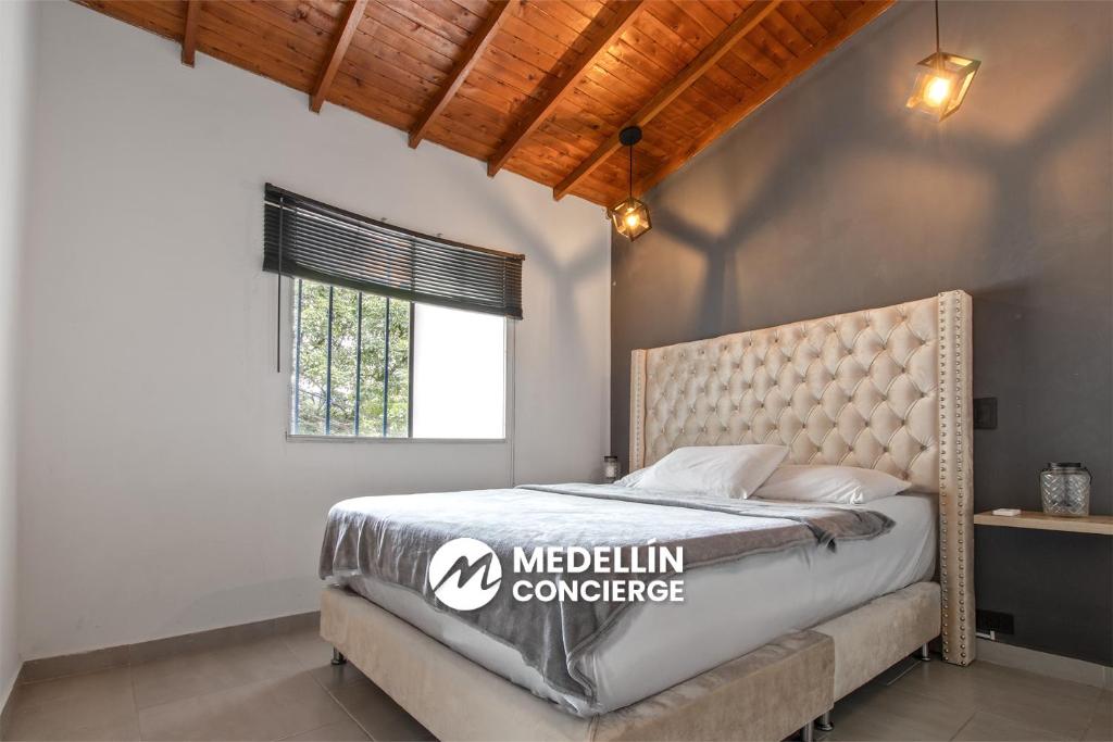 2BR House Jacuzzi & AC in Poblado Manila - 5