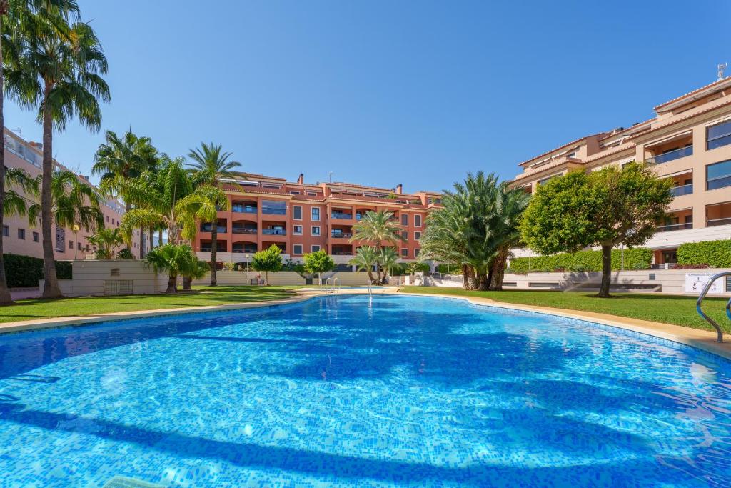 Hogar Brisa de las Marinas acogedor apartamento con amplia terraza y acceso directo a las piscinas-Comfortable apartment with spacious terrace and direct pool access - 2
