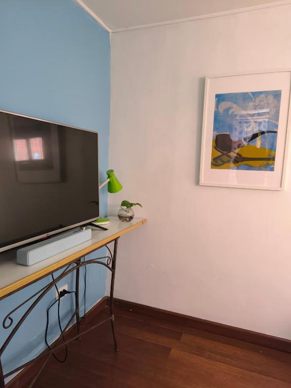 Habitación con baño cercana a metro - 3