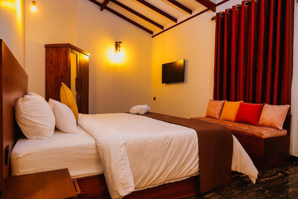 Roshara The Airport Hub, Katunayaka