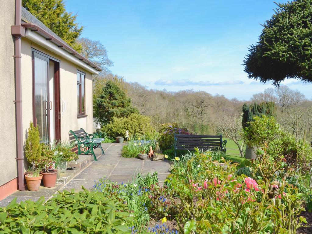 Rose Cottage, Cheriton Bishop