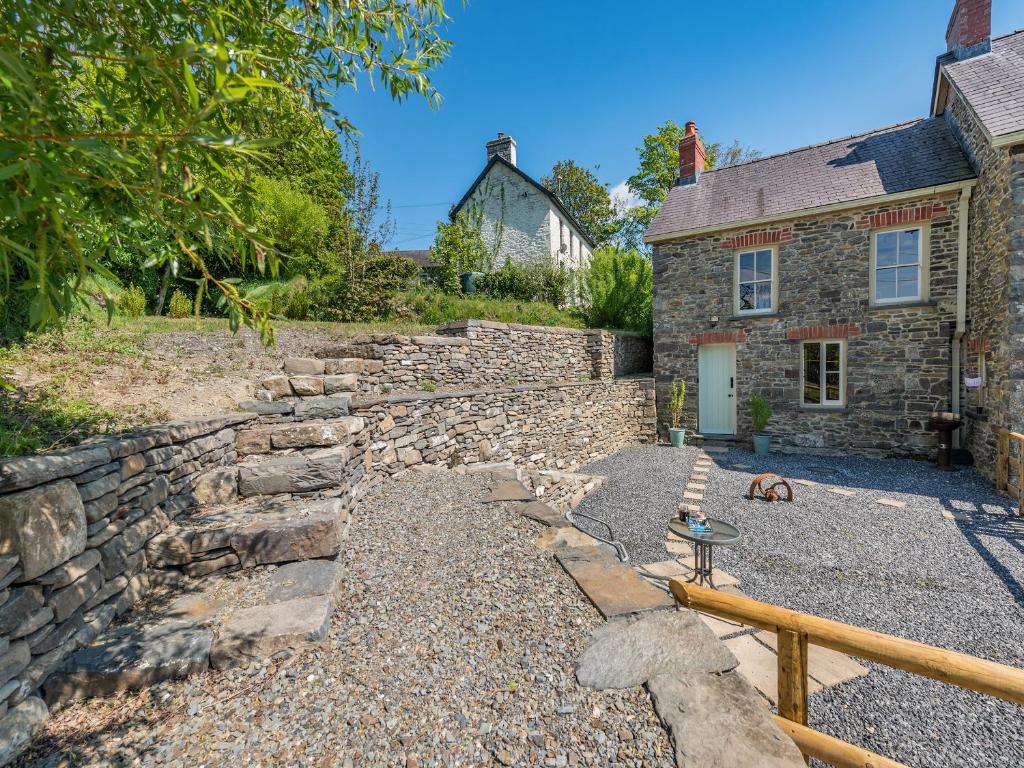 Dyffryn Glanffrwd Mill, Cellan