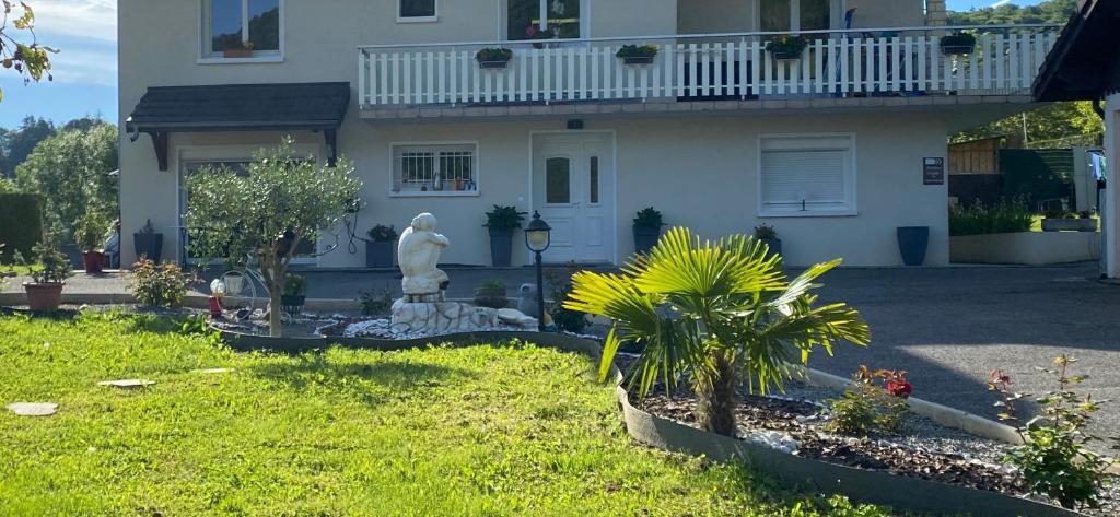 Studio Chartreuse, Saint-Cassin