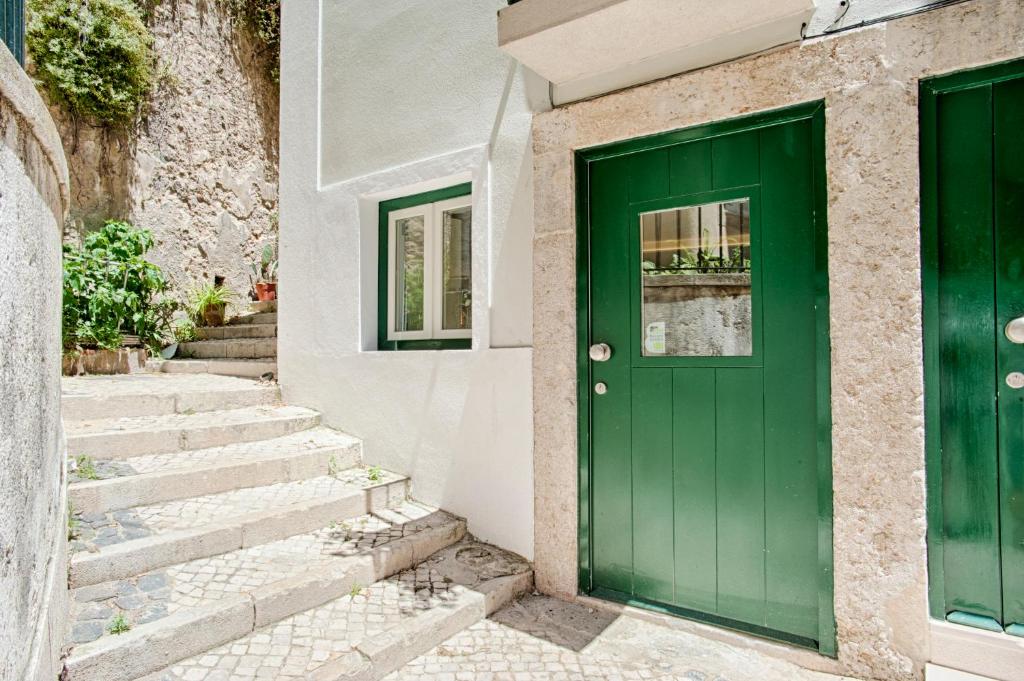 BmyGuest - Alfama Boutique Apartment photo
