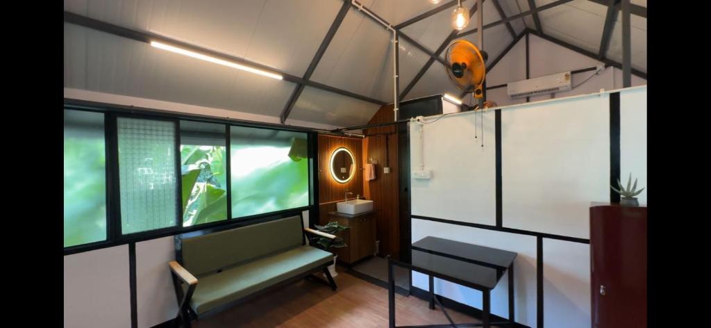 damora, Mannārakkāt