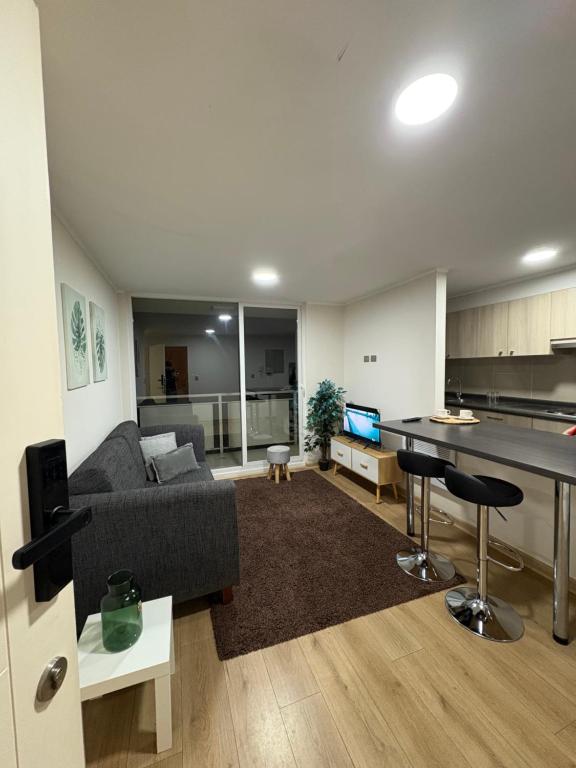 Dpto en Temuco con piscina, cerca de mall y buses - 5