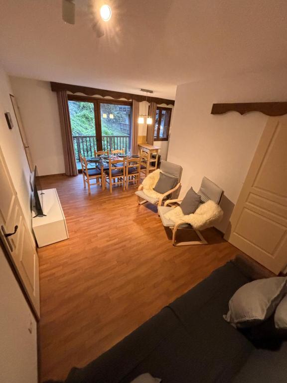 Sky High Family Apartment - 3