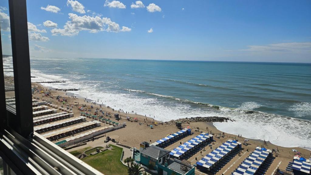 Edificio Playa Club Frente al Mar - 4