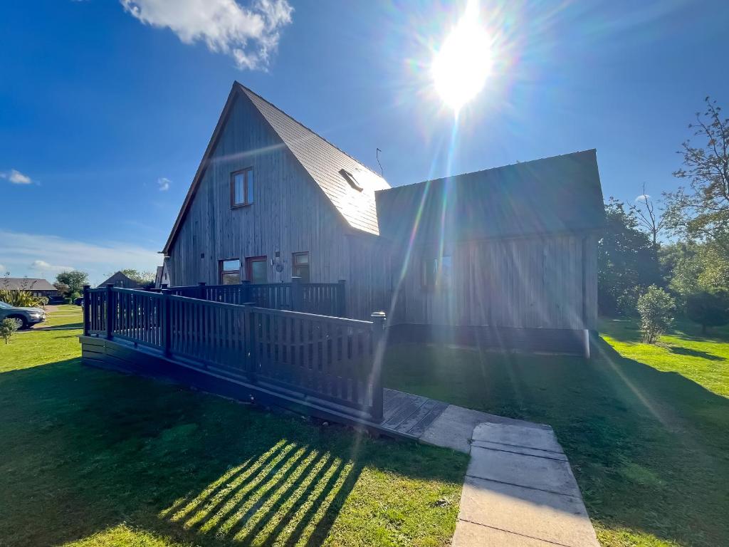 Laurel - Uk50107, Brigg