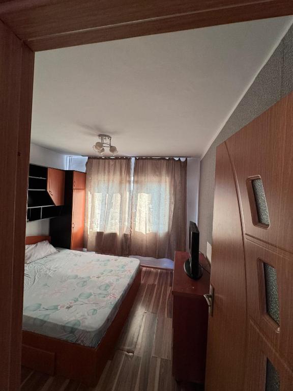 Apartament 3, Drobeta-Turnu Severin