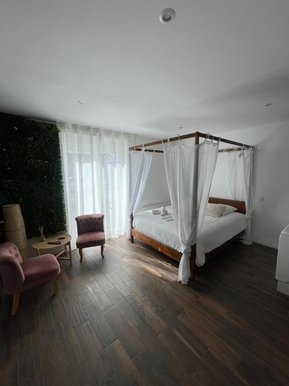 La Suite Bali Jacuzzi,Sauna,Netflix,Disney - 3