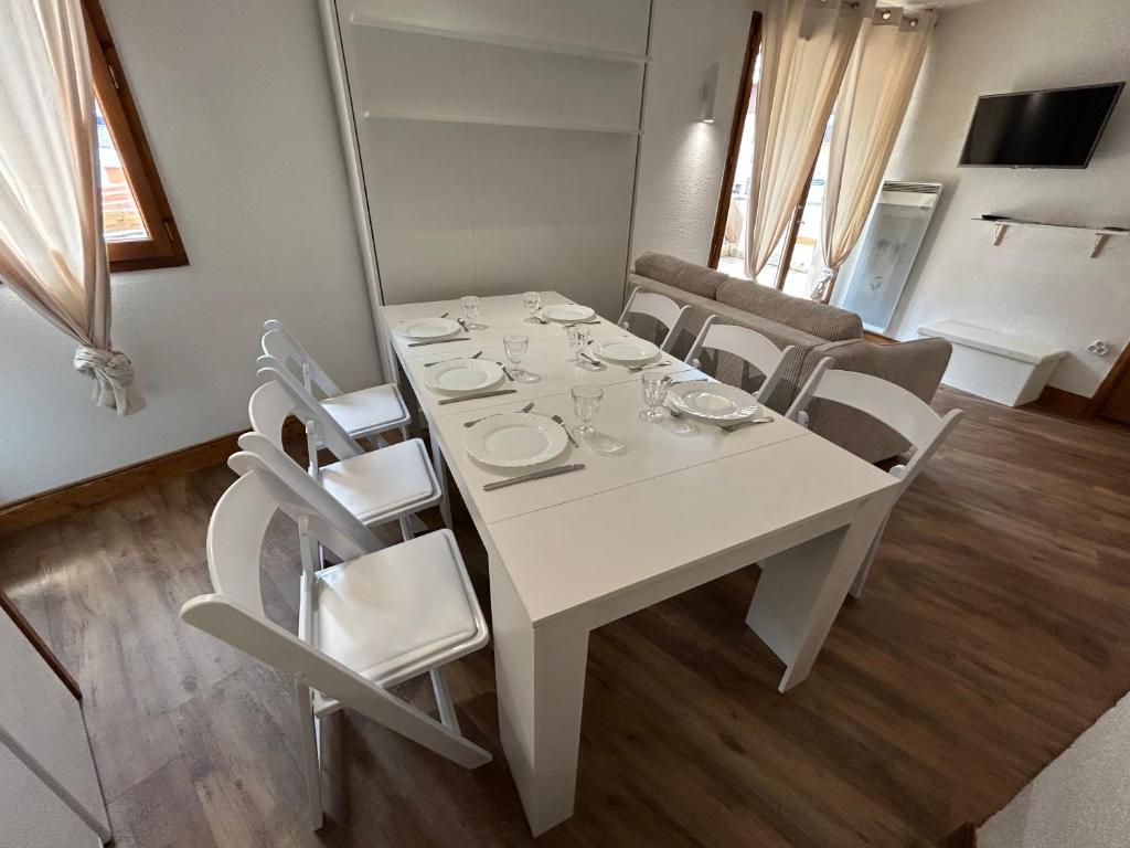 Appartement pour 6 personnes Terrasse, parking couvert prive - 4