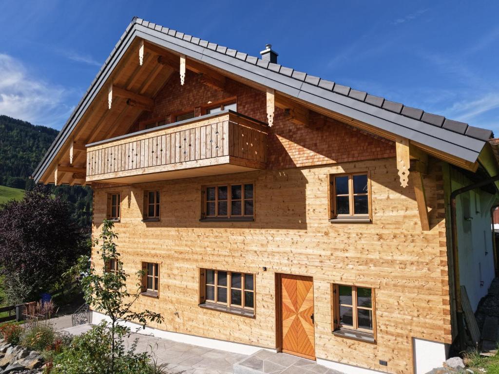 DAS BISCHOF - 5 exklusive Ferienwohnungen und 1 Doppelzimmer - 4x mit privater Zirben Sauna - Semmelservice & Hindelang PLUS - 4