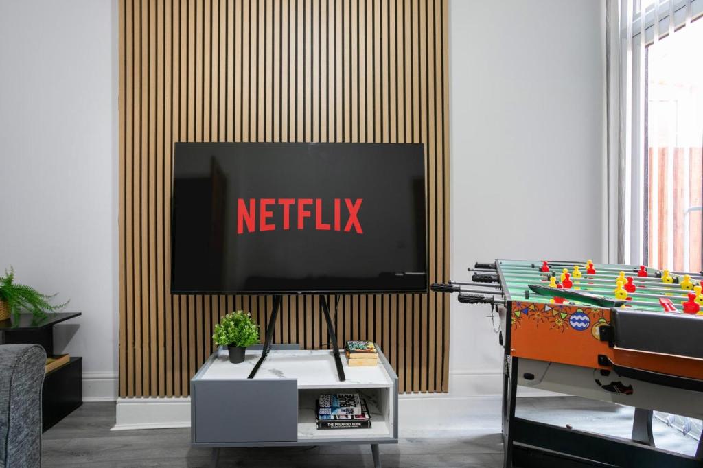 Maquint Stays, Leicester