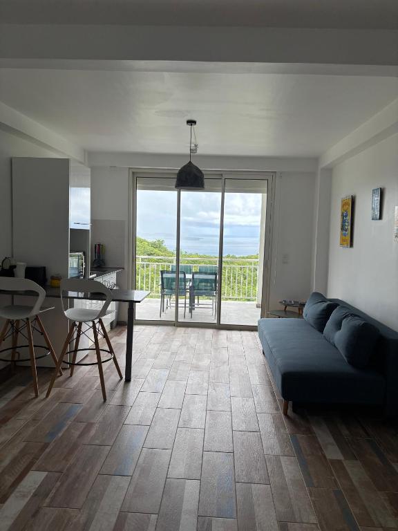 EDEN-RÉSIDENCE Le TOBAGO Vue Mer et Piscine, Sainte-Luce