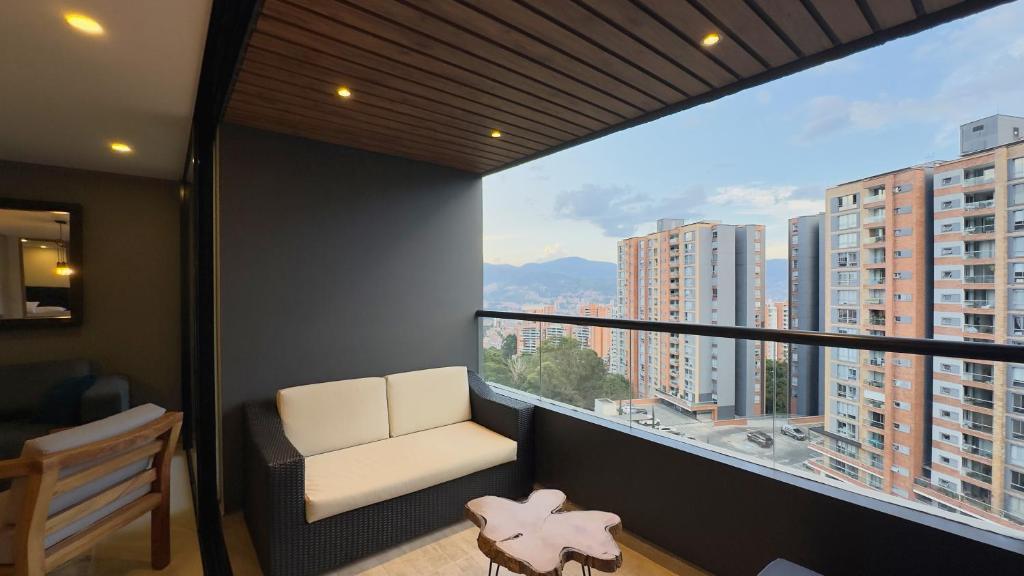 2BR Luxe Cozy Views Las Brujas Envigado - 5