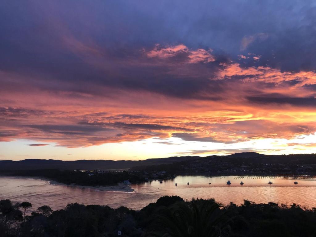 Sunsets at Bar, Merimbula