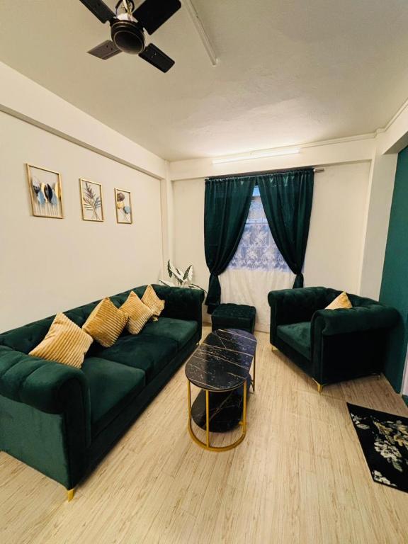 Cleve's Den NX Service Apartment in Shillong, Šillong