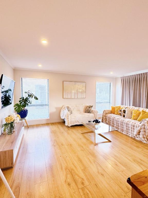 Piwari Piata, Lake Tekapo