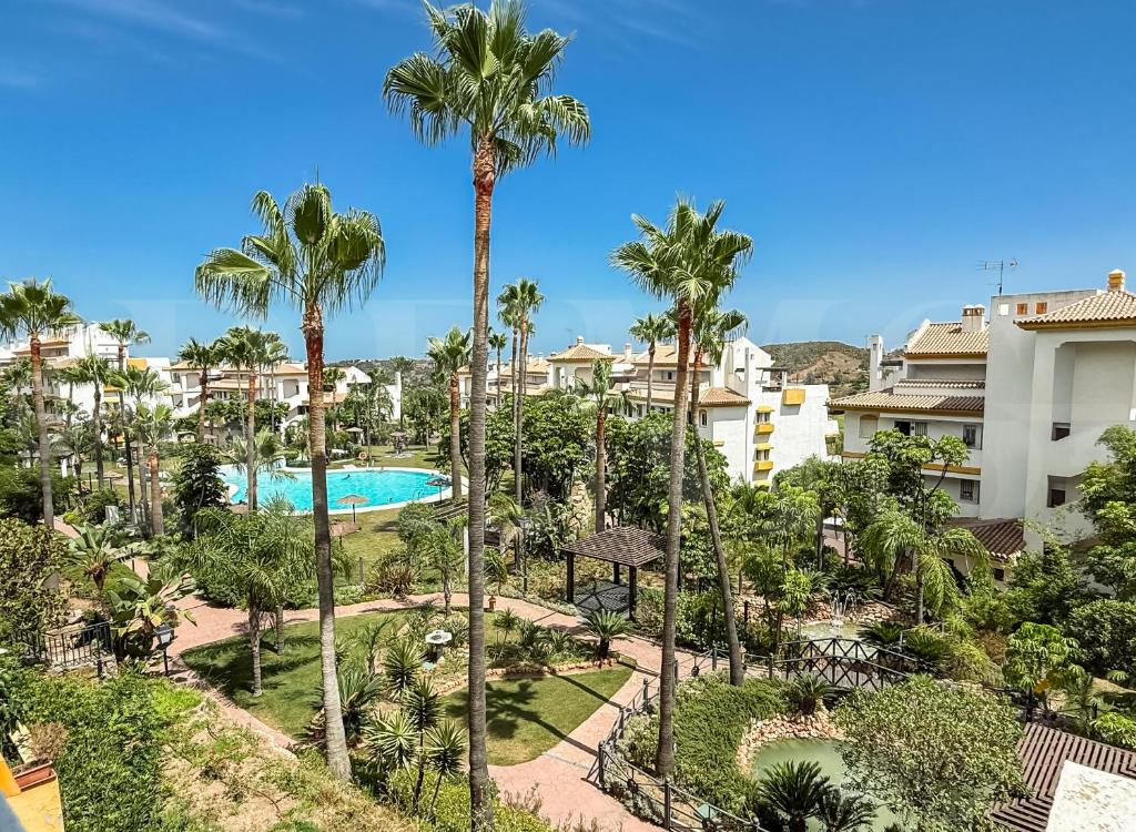 Apartment with terrace, pool and padel access REMS - 3